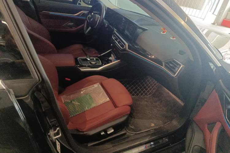 Used BMW i4 2023 eDrive35 Right Front Seat
