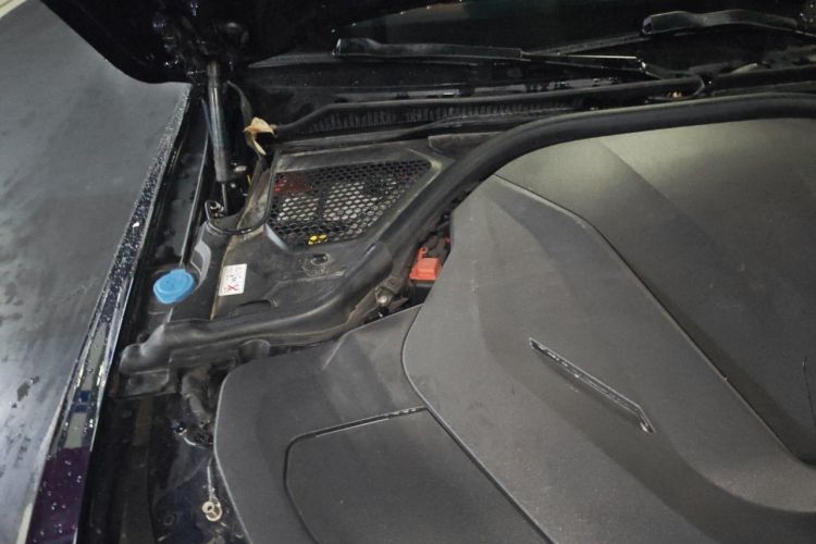 Used BMW i4 2023 eDrive40 Engine Bay Right