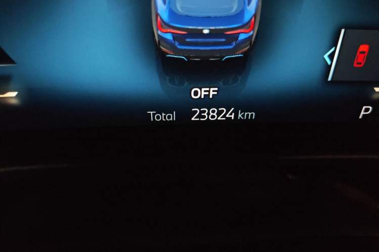 Used BMW i4 2023 eDrive40 Odometer Close Up
