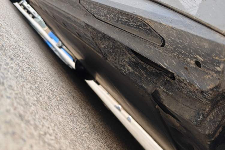 Used BMW i4 2023 eDrive35 Chassis Front Right
