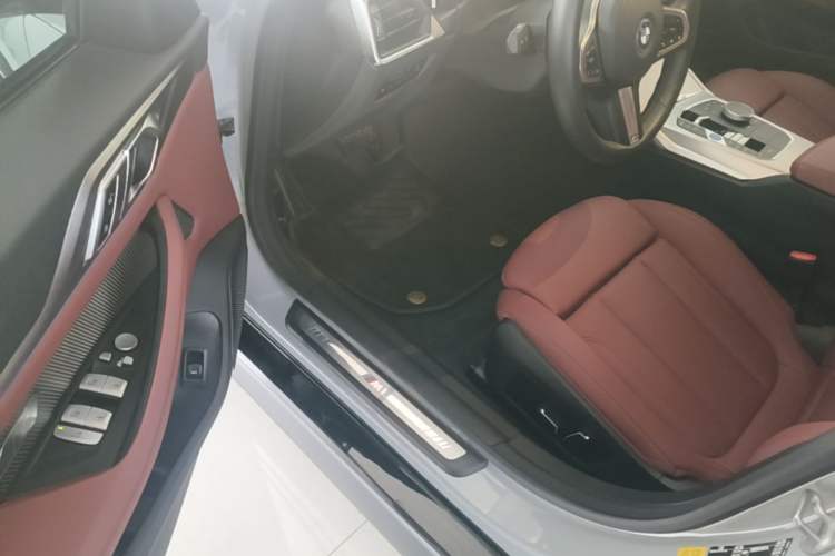 Used BMW i4 2023 eDrive40 Driver Seat