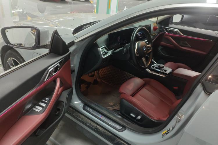 Used BMW i4 2023 eDrive35 Driver Seat