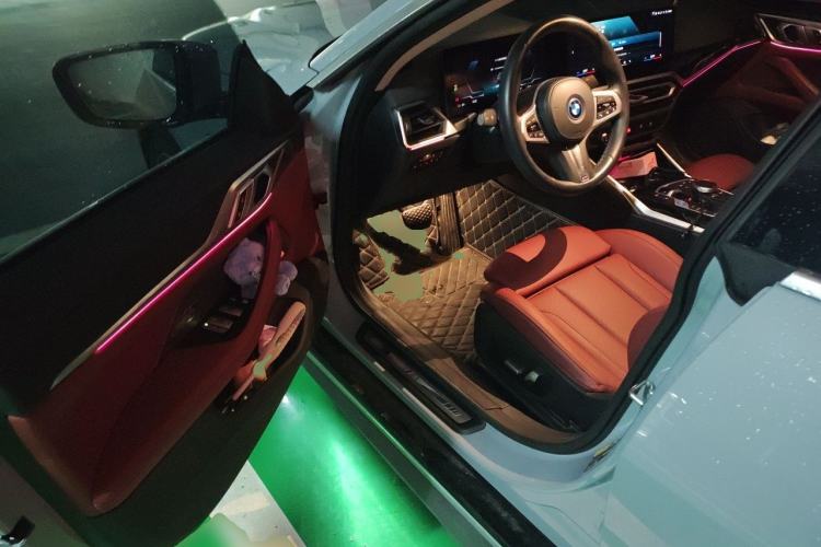Used BMW i4 2023 eDrive35 Driver Seat