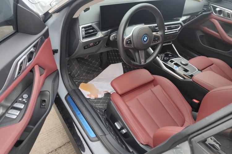 Used BMW i4 2023 eDrive35 Driver Seat
