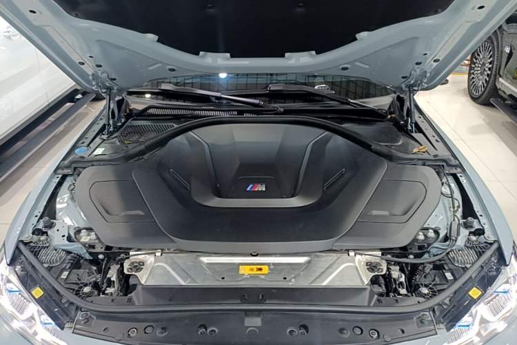 Used BMW i4 2023 M50 Engine Bay