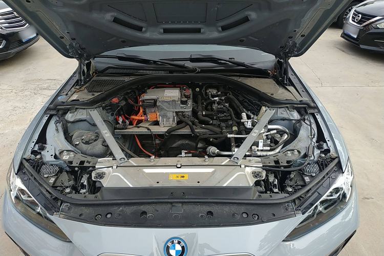 Used BMW i4 2023 eDrive35 Engine Bay