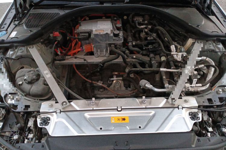 Used BMW i4 2023 eDrive35 Engine Bay
