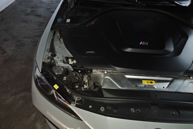 Used BMW i4 2023 M50 Engine Bay Right