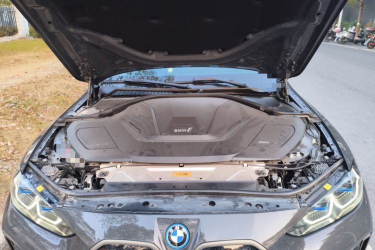 Used BMW i4 2023 M50 Engine Bay