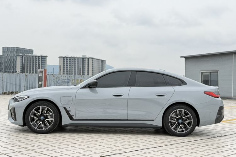 Used BMW i4 2023 eDrive40 Exterior 1