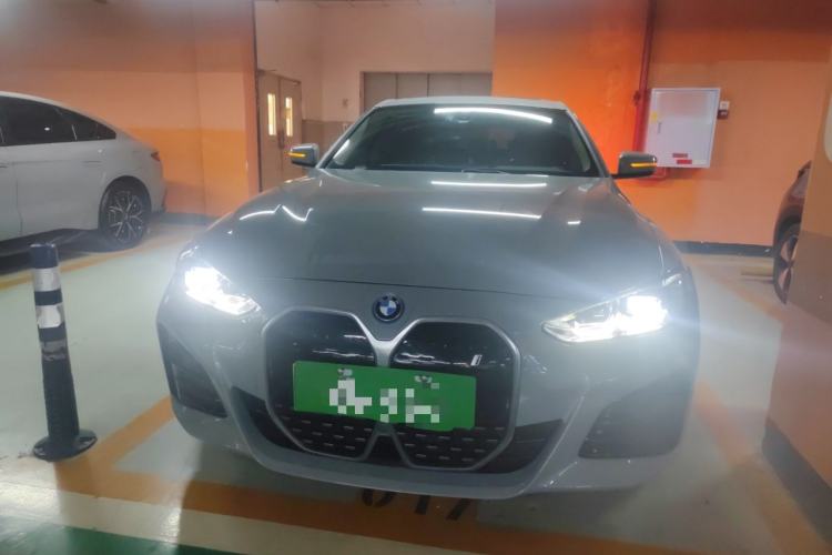 Used BMW i4 2023 eDrive35 Exterior 1