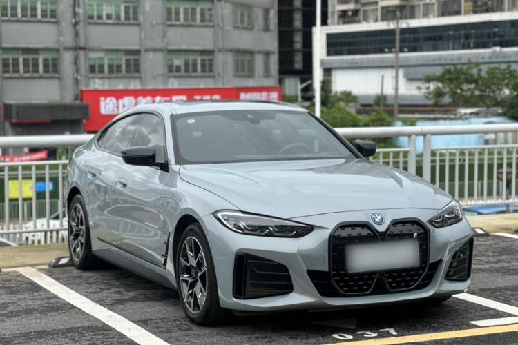 Used BMW i4 2023 eDrive40 Exterior 10