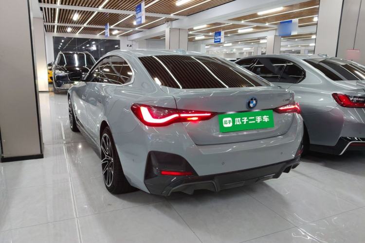 Used BMW i4 2023 eDrive35 Exterior 2