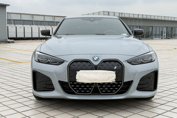 Used BMW i4 2023 eDrive40 Exterior 2