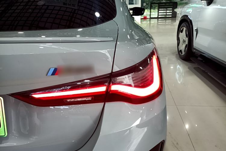 Used BMW i4 2023 M50 Exterior 3
