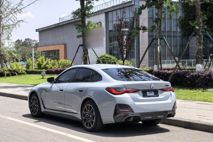 Used BMW i4 2023 eDrive35 Exterior 3