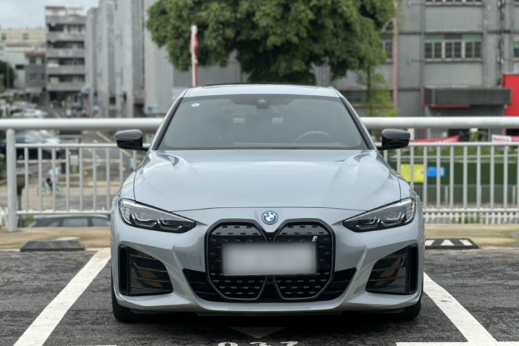 Used BMW i4 2023 eDrive40 Exterior 4