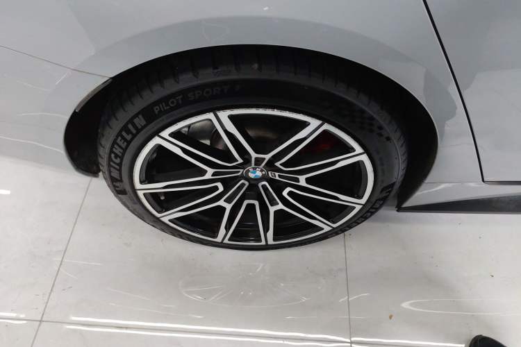 Used BMW i4 2023 eDrive35 Exterior 5