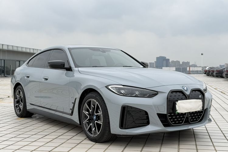 Used BMW i4 2023 eDrive40 Exterior 9