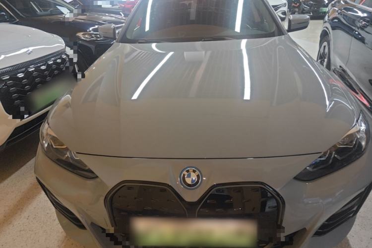 Used BMW i4 2023 eDrive35 Front