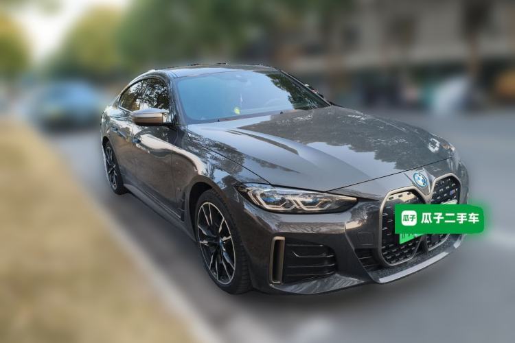 Used BMW i4 2023 M50 Front Right 45 Deg