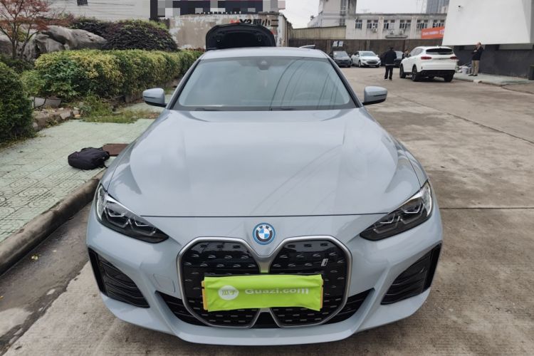 Used BMW i4 2023 eDrive35 Front
