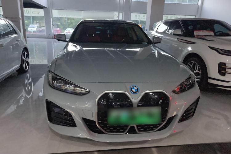 Used BMW i4 2023 eDrive35 Front