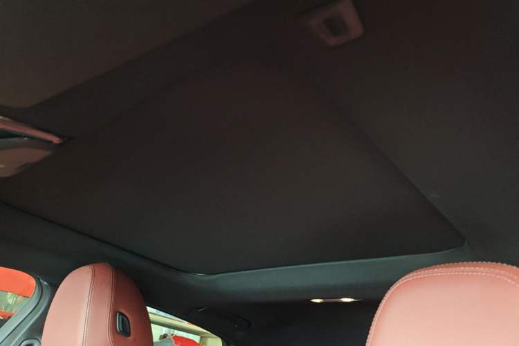Used BMW i4 2023 eDrive40 Headliner