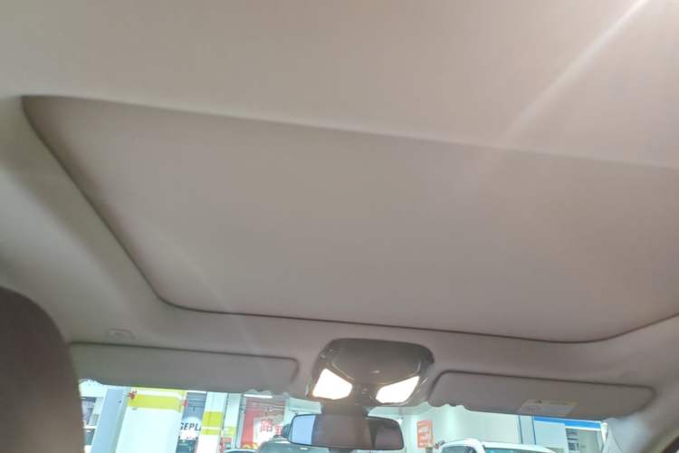 Used BMW i4 2023 eDrive35 Headliner