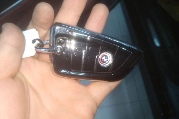 Used BMW i4 2023 eDrive40 Interior 1