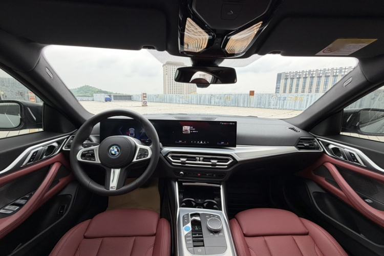 Used BMW i4 2023 eDrive40 Interior 1