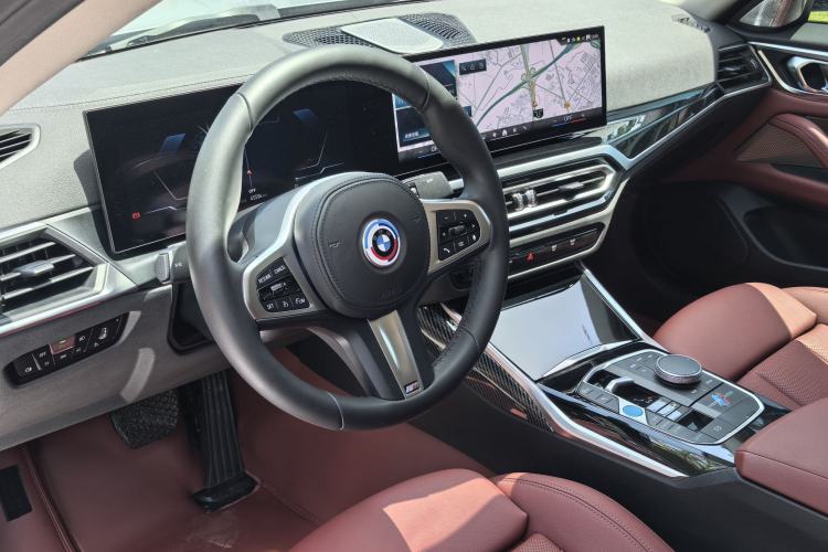 Used BMW i4 2023 eDrive35 Interior 1