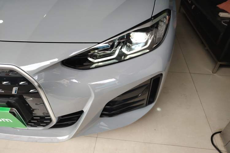 Used BMW i4 2023 eDrive35 Left Front Headlight
