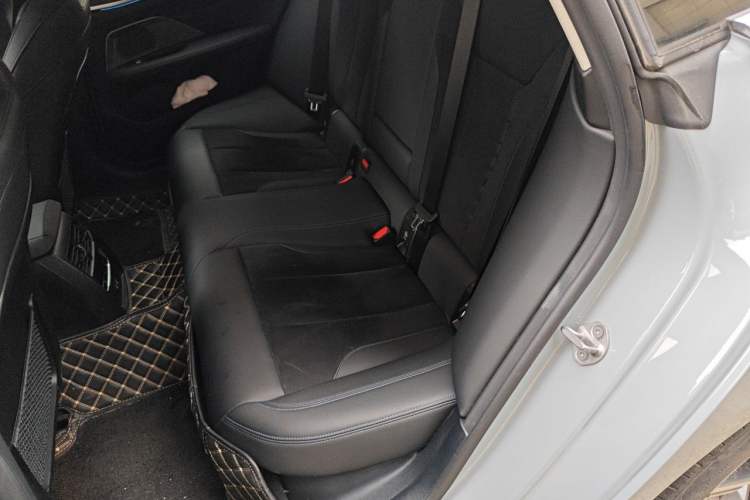 Used BMW i4 2023 eDrive35 Left Rear Seat