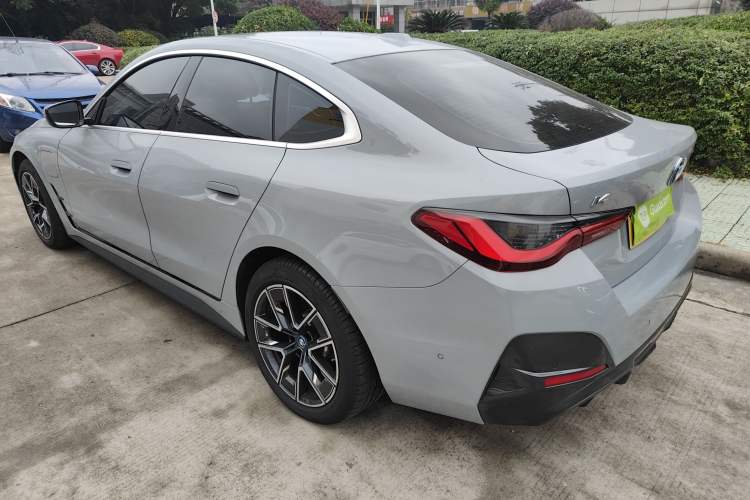 Used BMW i4 2023 eDrive35 Left Side