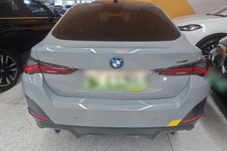 Used BMW i4 2023 eDrive35 Rear