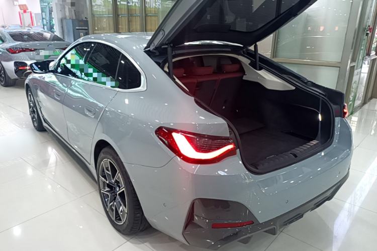 Used BMW i4 2023 eDrive35 Rear Left 45 Deg