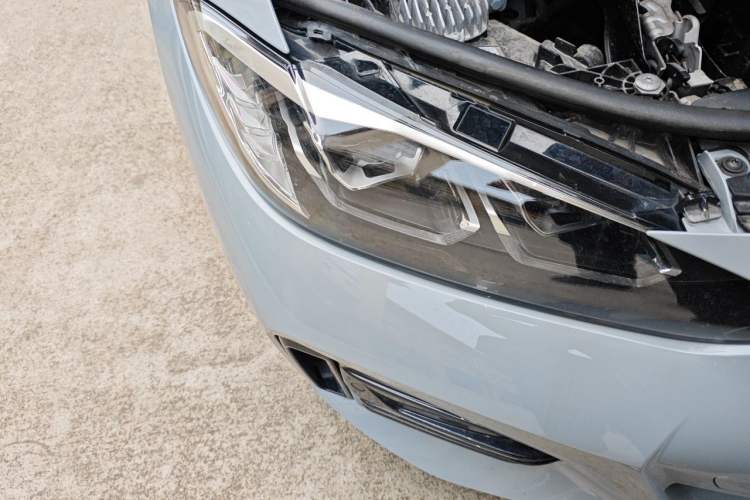 Used BMW i4 2023 eDrive35 Right Front Headlight