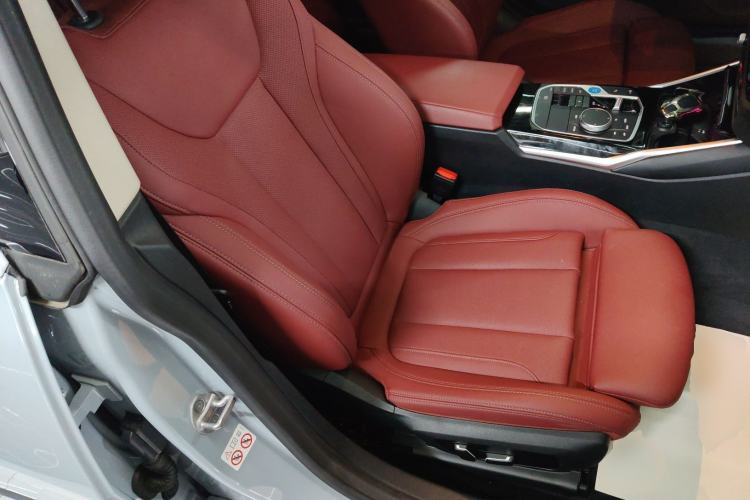 Used BMW i4 2023 eDrive35 Right Front Seat