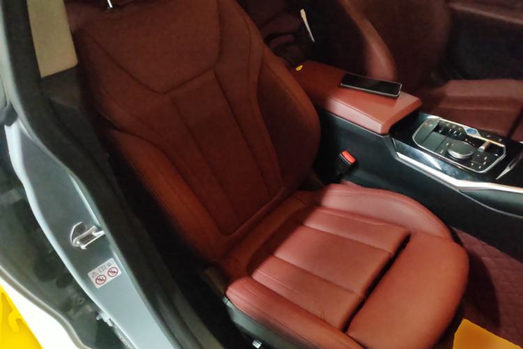 Used BMW i4 2023 eDrive35 Right Front Seat