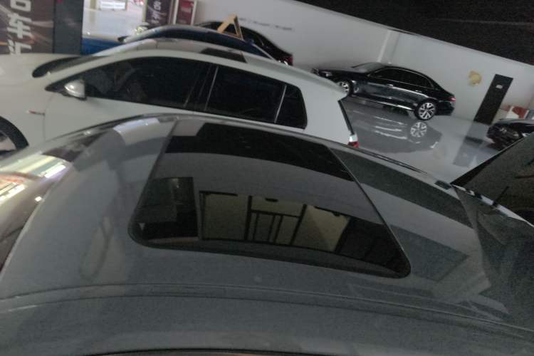 Used BMW i4 2023 eDrive35 Roof