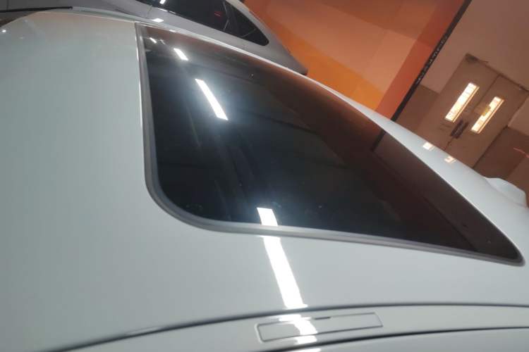 Used BMW i4 2023 eDrive35 Roof