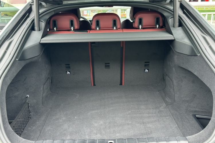 Used BMW i4 2023 eDrive40 Trunk