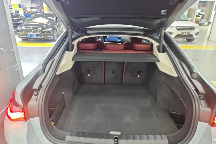 Used BMW i4 2023 eDrive35 Trunk