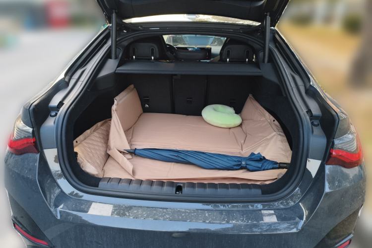 Used BMW i4 2023 M50 Trunk