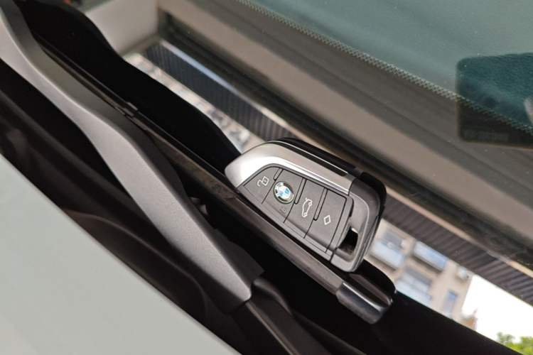 Used BMW i4 2023 eDrive40 Vehicle Key