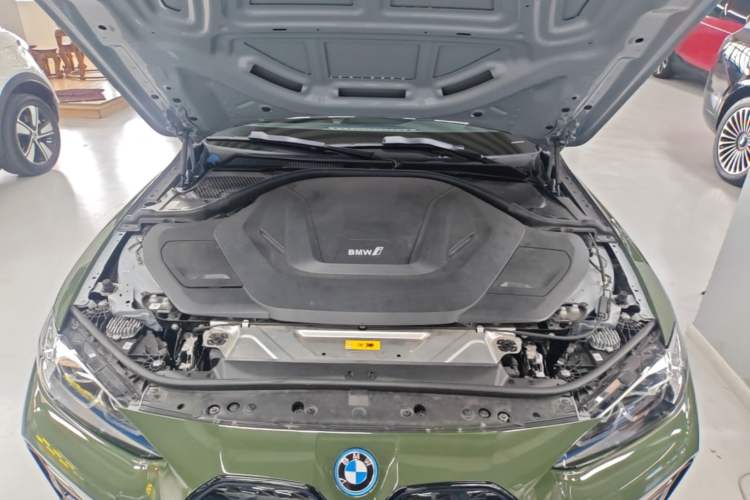 Used BMW i4 2023 eDrive35 Engine Bay
