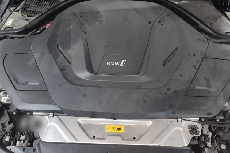 Used BMW i4 2023 eDrive40 Engine Bay