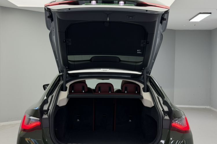 Used BMW i4 2023 eDrive35 Exterior 7