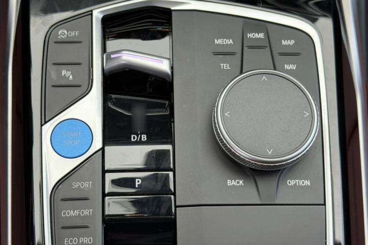 Used BMW i4 2023 eDrive35 Interior 1